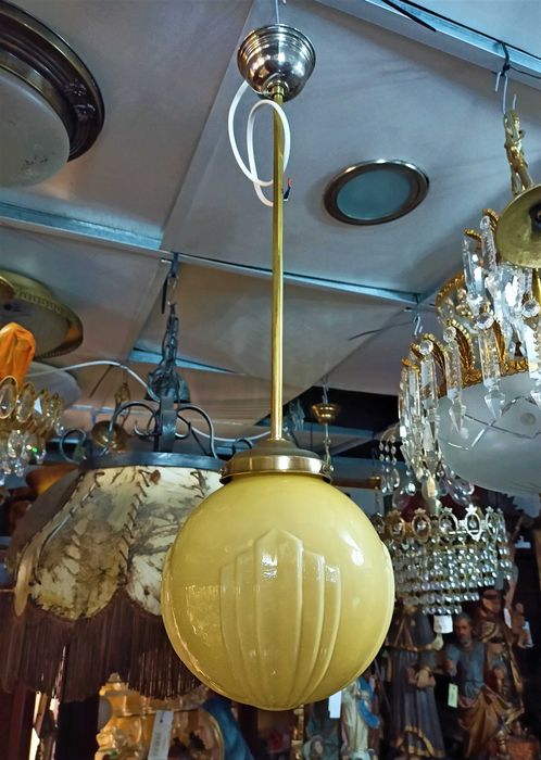 Candeeiro Art Deco Vidro Opalino Amarelo