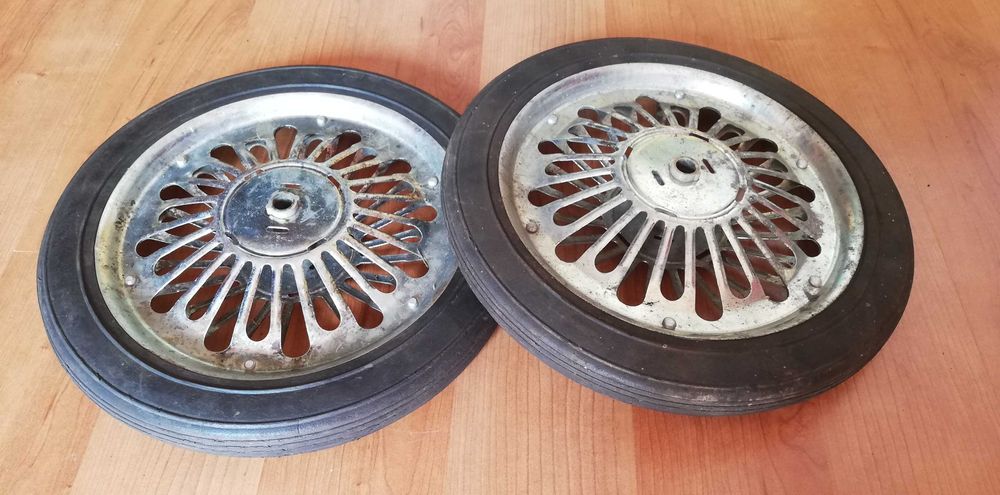 koło od wózka dziecięcego antyk zabytek koła