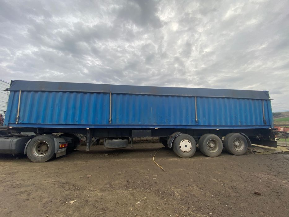 Полуприцеп Sommer