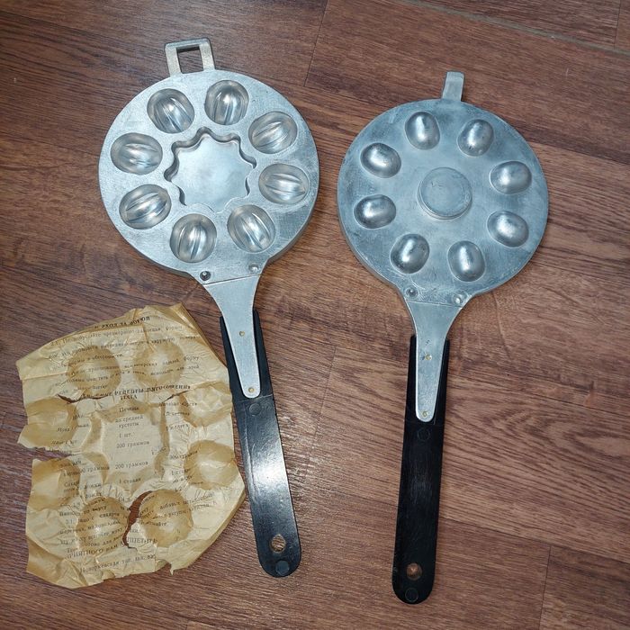 Форма СССР новая  для выпечки орешков печенья со сгущёнкой орешница