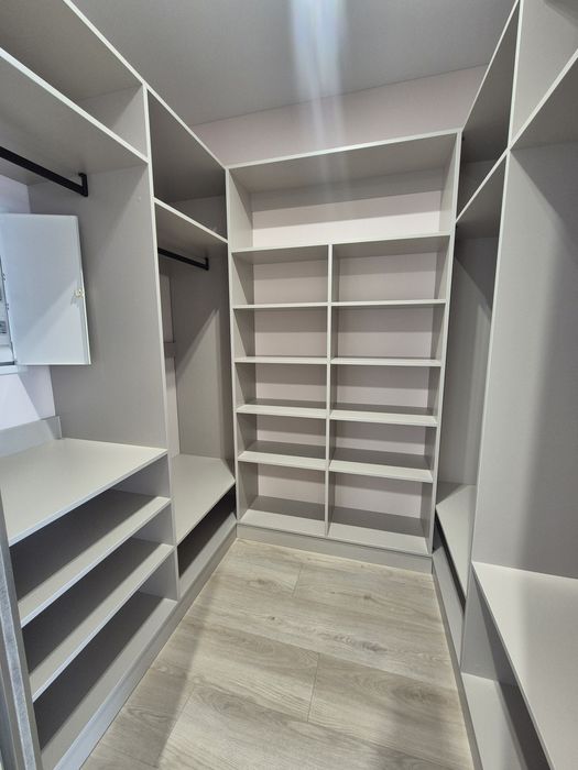 Продам квартиру з дизайнерських ремонтом