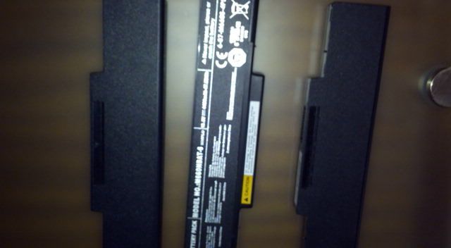 Bateria portátil e telemóvel Insys