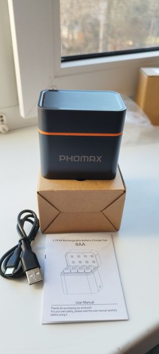 Зарядний Пристрій на 8 слотів PHOMAX з  8AA 4200mWh