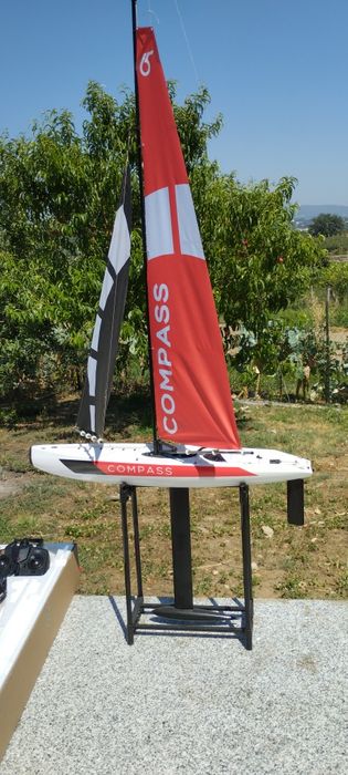 Veleiro rc categoria 65 cm