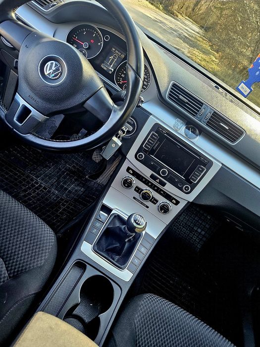 Volkswagen Passat kombi B7 1,6TDI 2012r