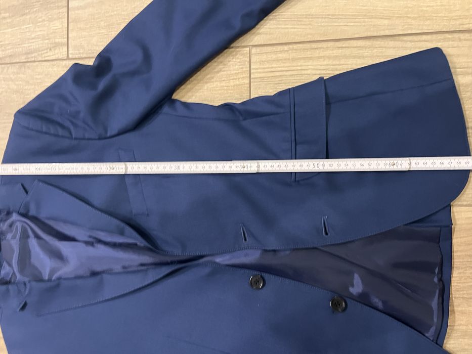 Чоловічий костюм