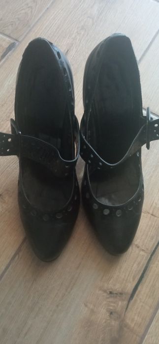 Buty damskie skórzane rozmiar 39