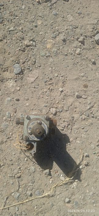 Трак ДС 143, каток опорный, клапан односторонний