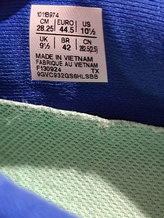 Оригінал 100% чоловічі кросівки asics novablast 5  eur 44.5