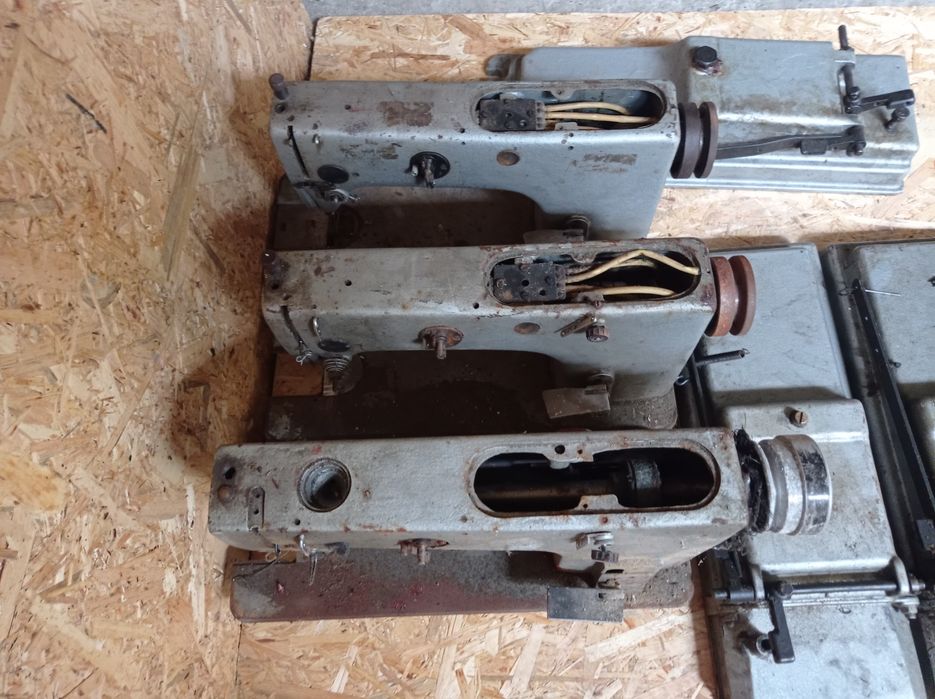 Швейна машинка підон