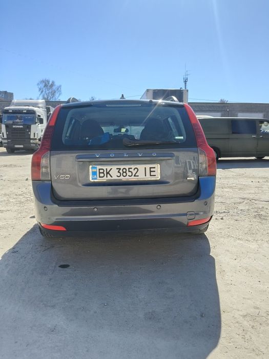 Volvo V50 1.6  перший власник