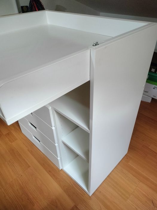 Trocador/secretária ikea