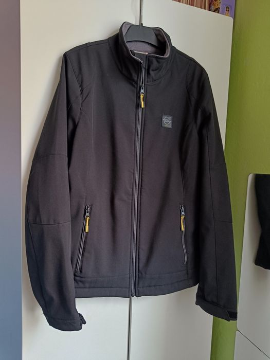 Czarny Softshell na polarze damski