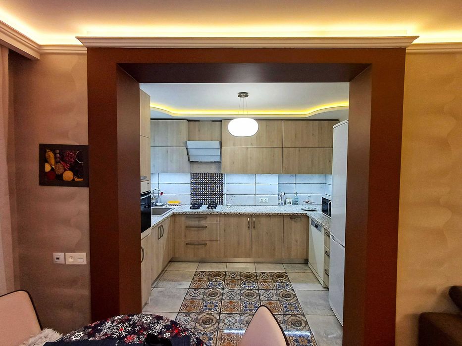 Продажа 2-комнатной квартиры с ремонтом Набережная Победы 48!!