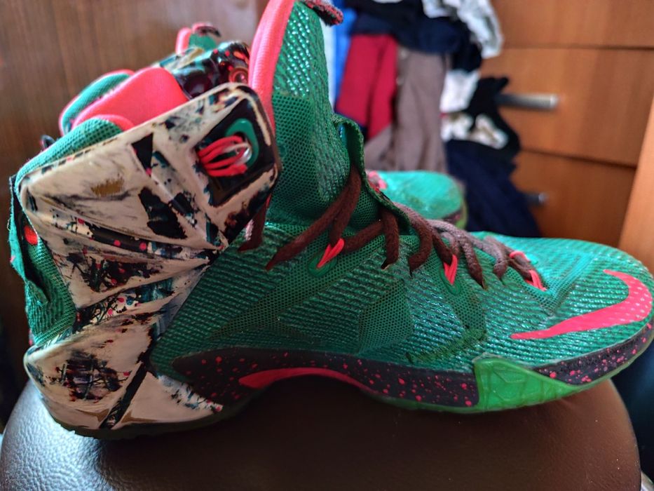 Buty męskie LeBron 12 xmas 42.5