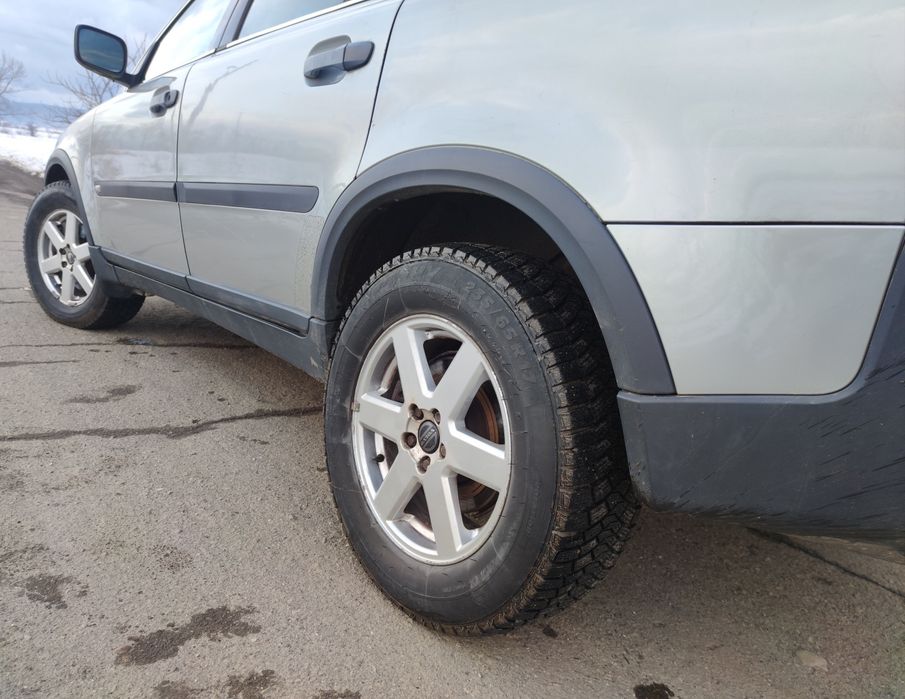 VOLVO XC 90 2003 р.в.4х4 дизель 2,4D автомат