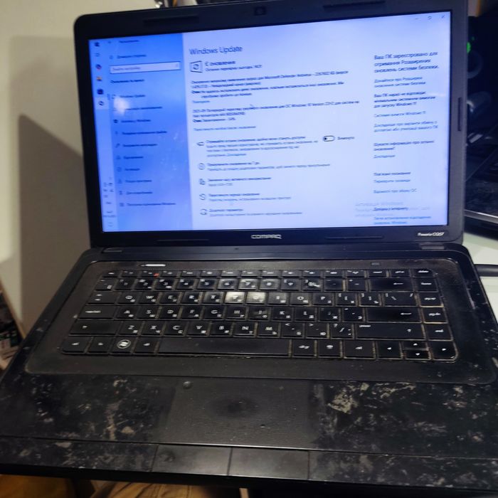 Ноутбук COMPAQ PresarioCQ57