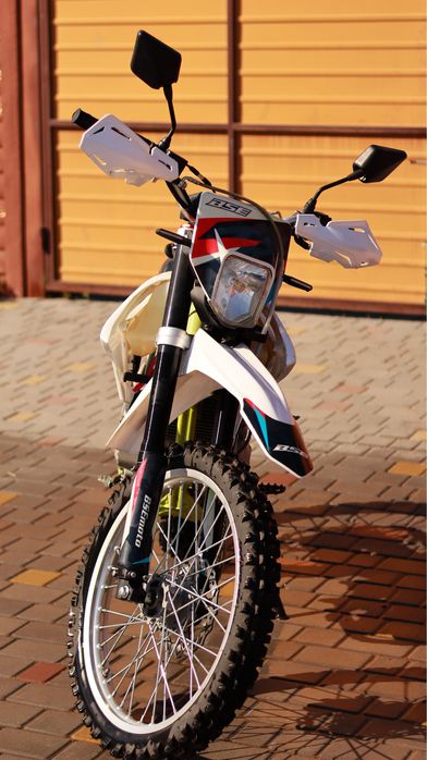 Продам Ендуро BSE J3D 250 куб.