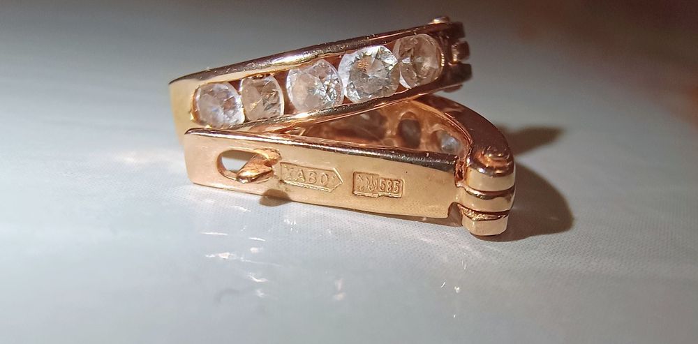 Золоті сережки 585