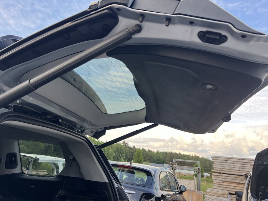 Klapa bagarznika jeep grand cherokee wl