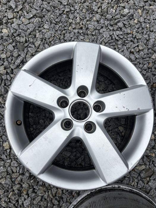 Felgi aluminiowe passat b7