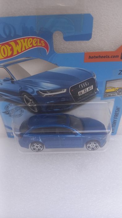 17 audi rs 6 avant  hot wheels