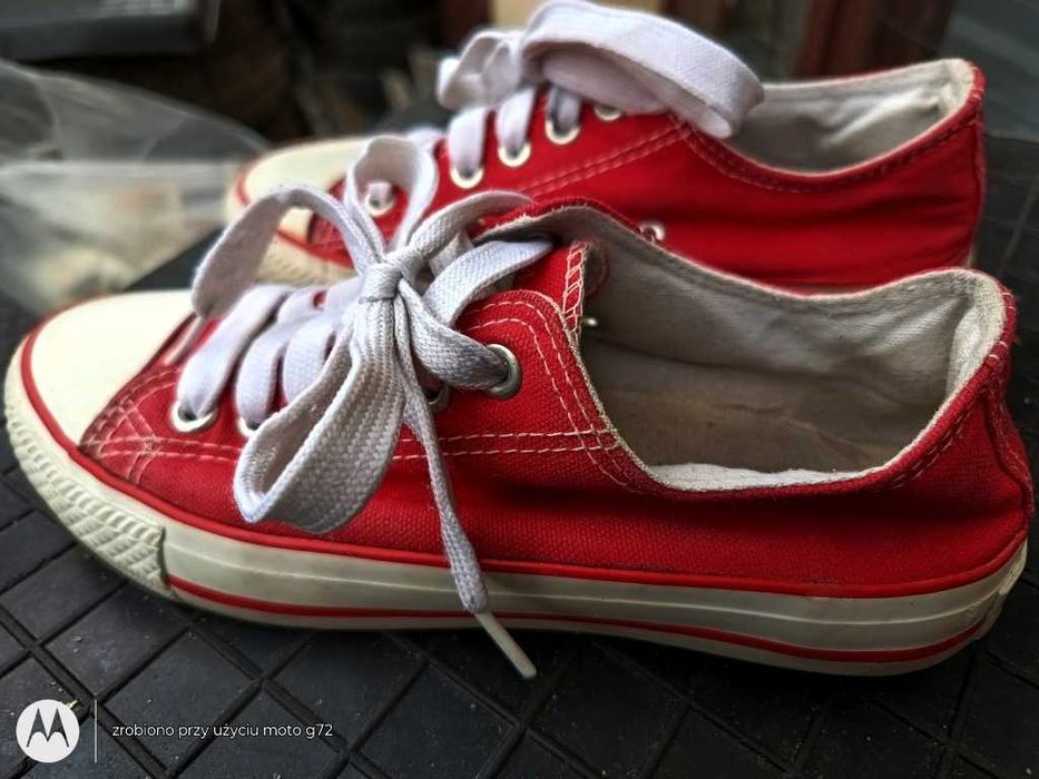 Buty Trampki młodzieżowe czerwone roz.36 STAR Stan Bardzo Dobry