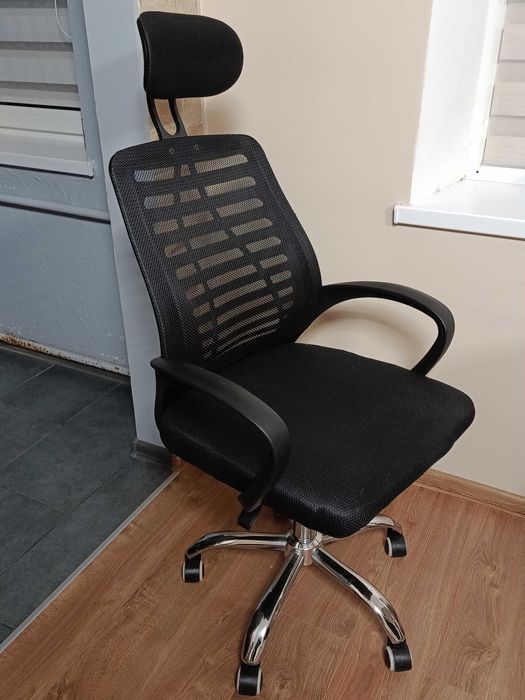 Кресло сетчатое.