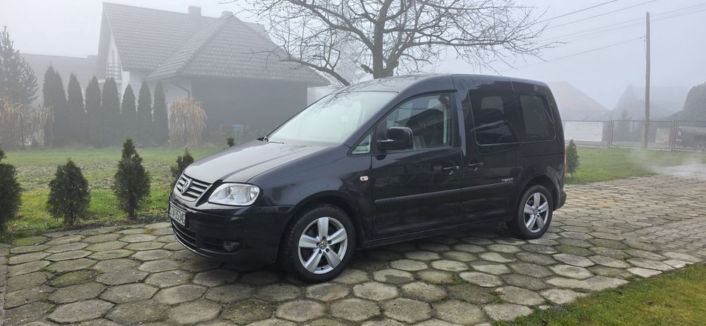 VW Caddy 2.0 Tdi 2010r