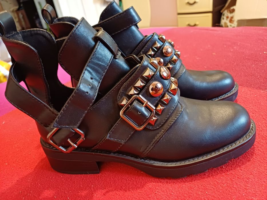 Черевики 36 розмір