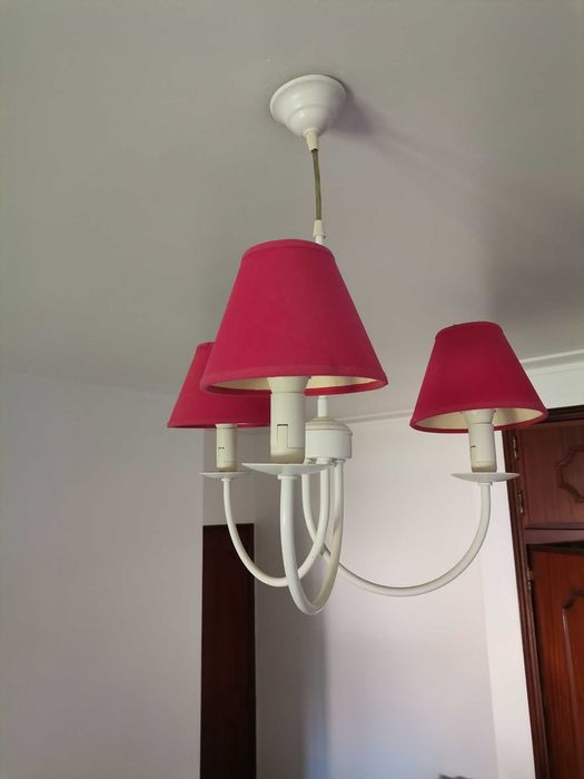 Candeeiro metal branco442370661527726083