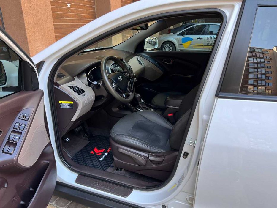 Продам  Hyundai Tucson 2014. Можна в розстрочку, під викуп.