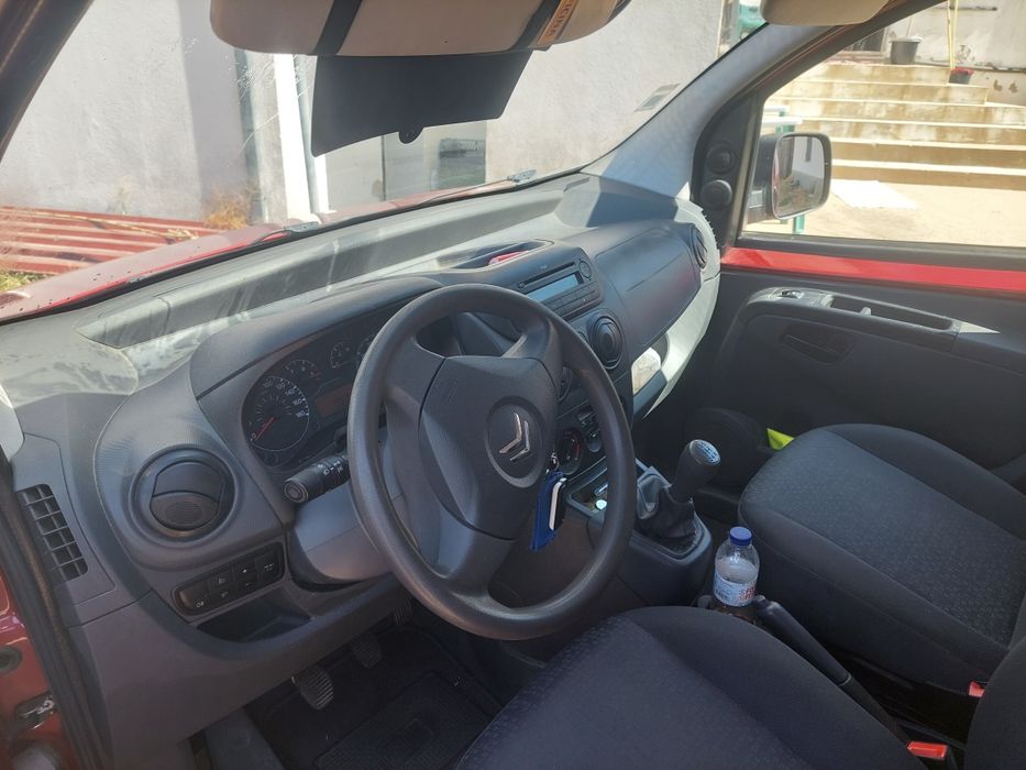Citroen Nemo bem estimada