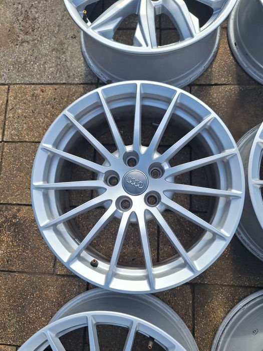 Alufelgi Audi A5 A4 b9 b8 17 cali 5x112