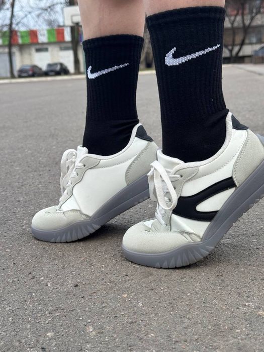 Носки НАЙК відміної якості чоловічі та жіночі