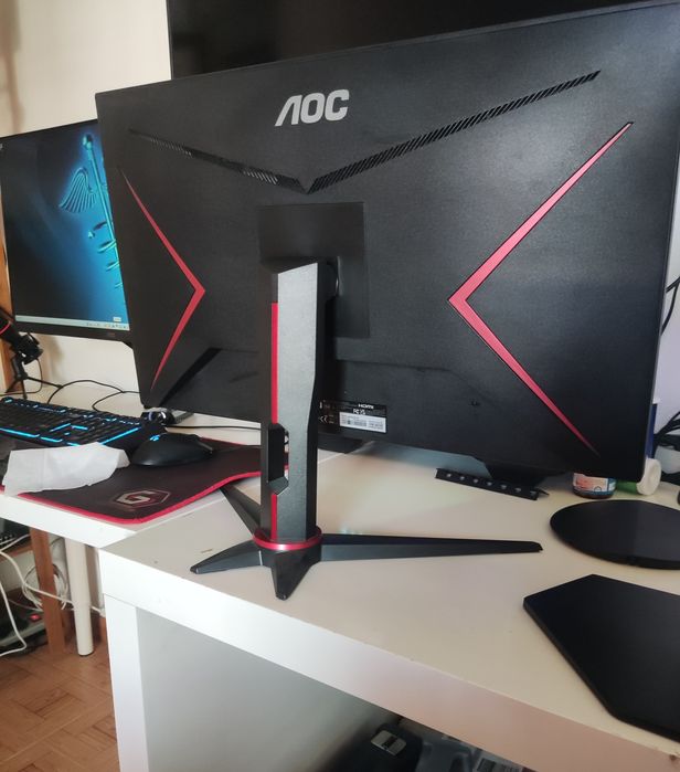 Monitor Gaming 27" AOC Q27G2E QHD 1440p 155Hz