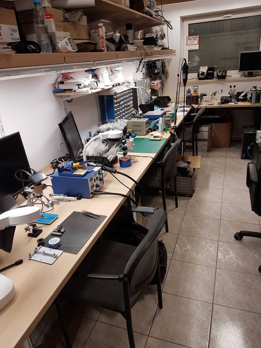 Serwis naprawa smartfonów Samsung iPhone Xiaomi Motorola Realme Oppo Infinix - Poznań