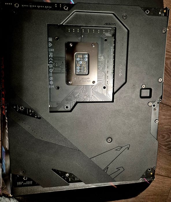 Материнська плата Gigabyte Z690 Aorus Master