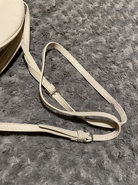 Mala tira colo pequena cor beije - Mango