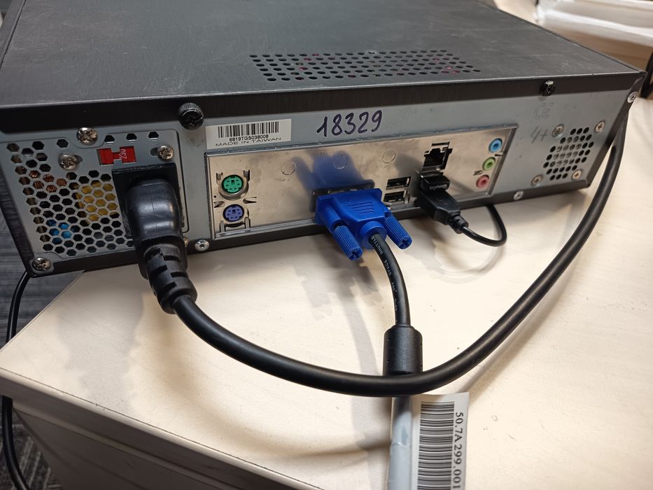 Системний блок Інтел атом