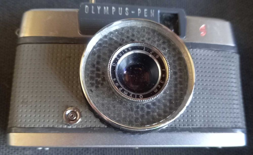 Lote 8 Câmaras Fotográficas Vintage Analógicas (Olympus, Minox, Zeiss, FED, Kodak)