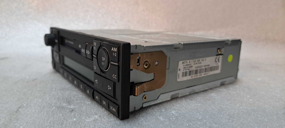 Radio Volkswagen Beta VW Passat B5 -152E brak kodu