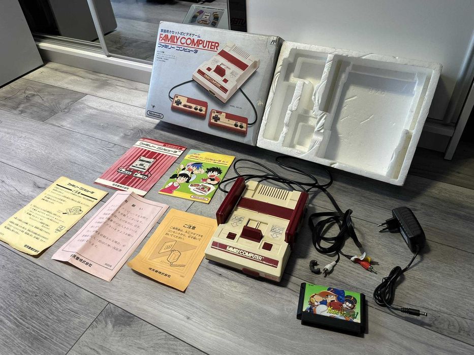 Nintendo Famicom Family Computer (NES, Pegasus) AV mod