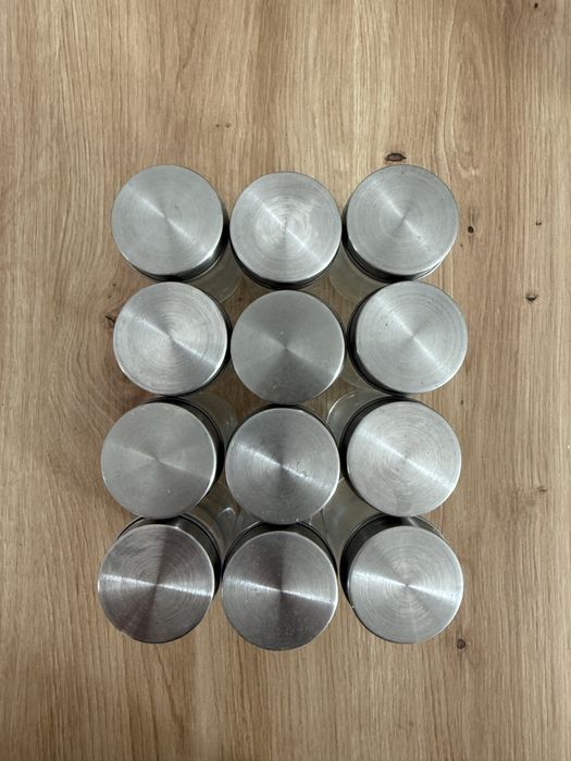 12 Spice Jars476586576121712642