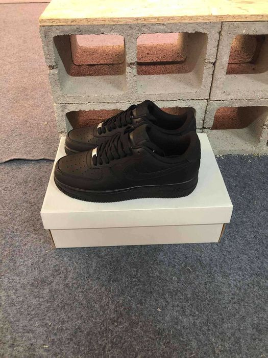 Air Force 1 Low Czarny r.45