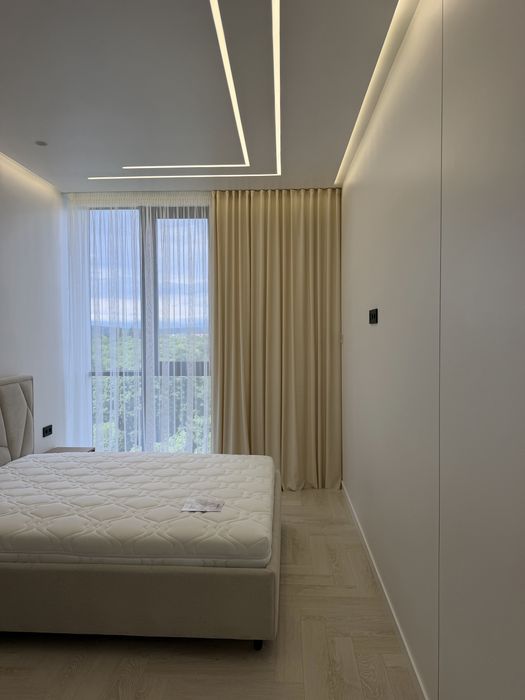 Продаж видової трикімнаткої по набережній , Uzh Towers