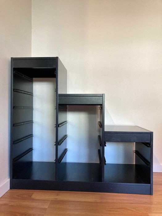 IKEA TROFAST - Móvel de arrumação com caixas