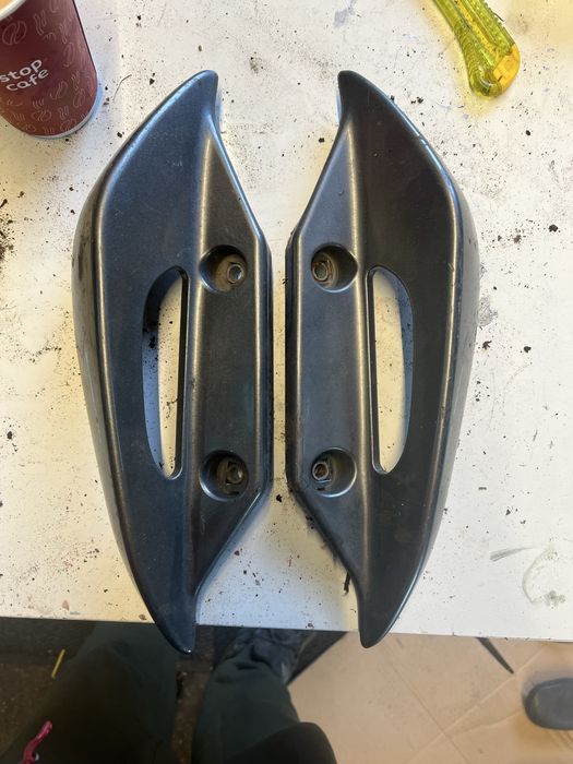Suzuki burgman 125 k7 k8 uchwy pasazera komplet