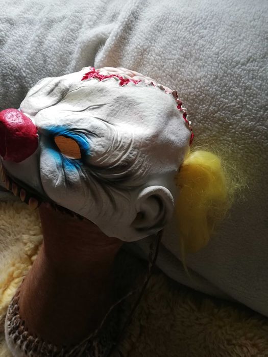 Maska, przebranie, straszny klaun