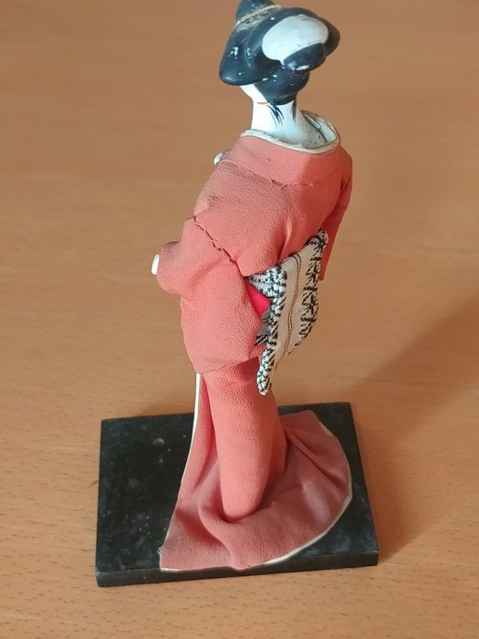 Boneca Geisha Japonesa para colecionadores.